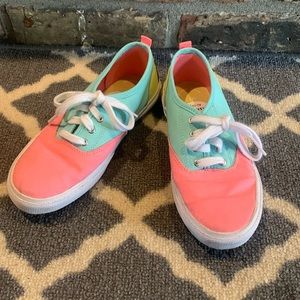 Girls size 13.5 Sperry shoes